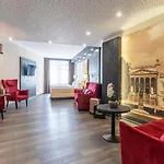 Plaza Premium 4* Шверин