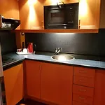 Plaza Premium Hotel 4*