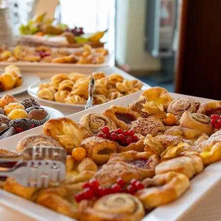 Plaza Premium Schwerin (Mecklenburg-Vorpommern)