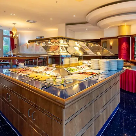 Hotel Plaza Schwerin; Sure Collection By Western Schwerin (Mecklenburg-Vorpommern)