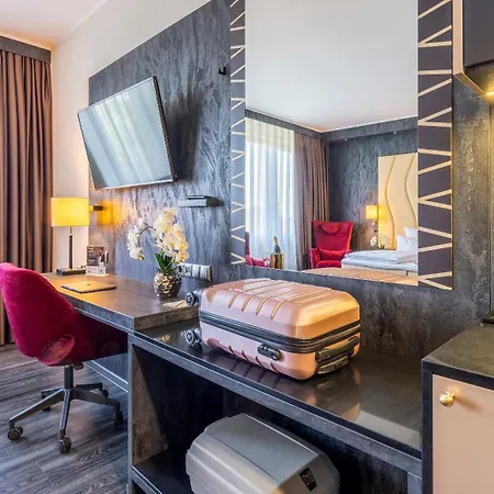 Plaza Schwerin; Sure Collection By Western Hotel 4*