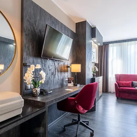 Plaza Schwerin; Sure Collection By Western Hotel 4*