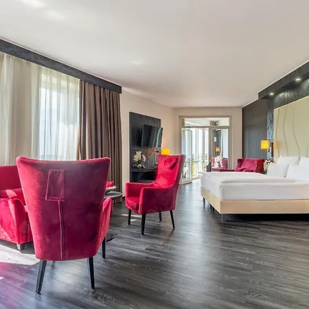 Hotel Plaza Premium Schwerin Sure Collection By Western 4*