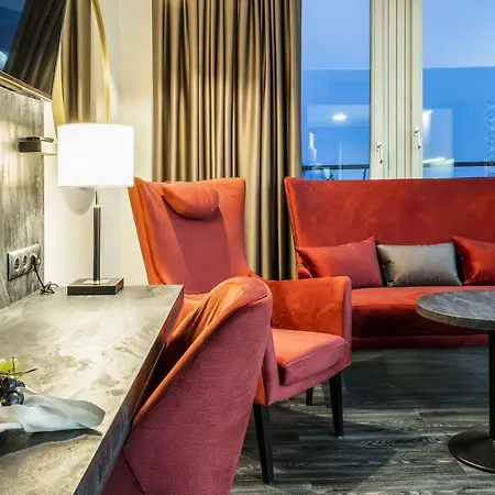 Plaza Schwerin; Sure Collection By Western 4*