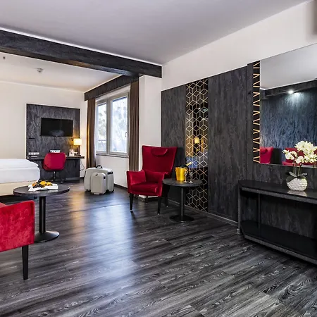 Plaza Premium Schwerin (Mecklenburg-Vorpommern)